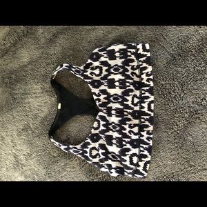 LULULEMON sports bra